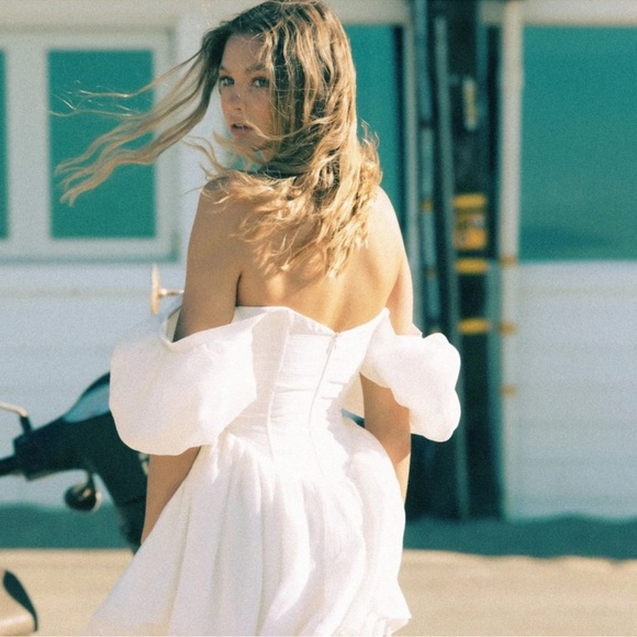 ADEIRLINA WHITE DRESS - Picture 2 of 3